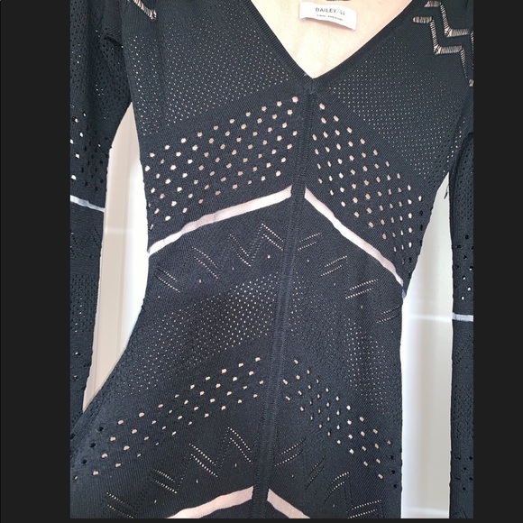**SOLD**Bailey 44 Crepe Laser Cut Dress XS - Picture 3 of 8